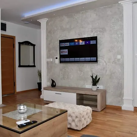 Apartman Ferona Novi Sad Exterior foto