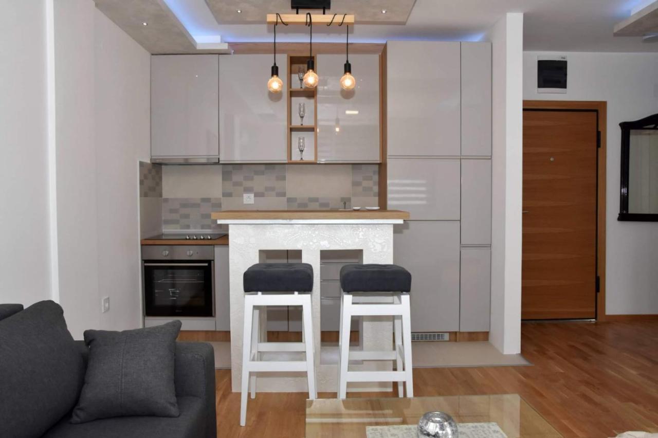 Ferona Apartman *